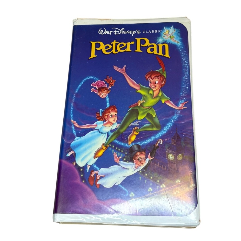 Disney Peter Pan VHS Walt Disney Classics Clamshell Vintage Tape
